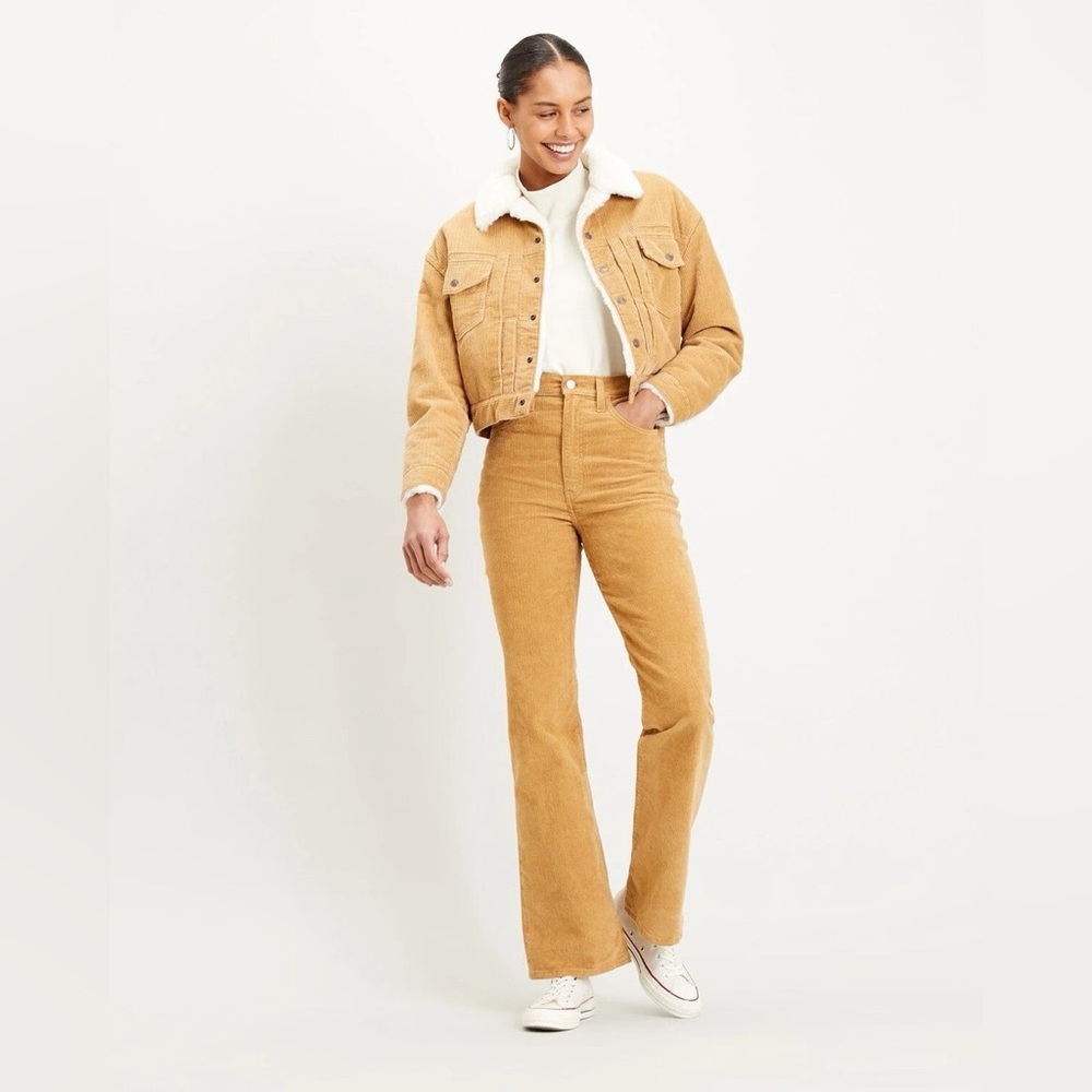Levi’s NWOT Bohemian Ribcage Tan Corduroy Bootcut Jeans Cut Jeans (Size 27) - Picture 2 of 7